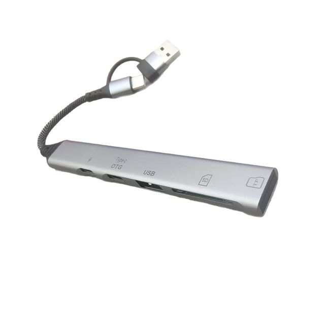 Großhandel Fabrik Typ C + USB-A 5-in-1-Erweiterungs-Hub mit Aluminiumlegierungsgehäuse und SD-Kartenleserfunktion.