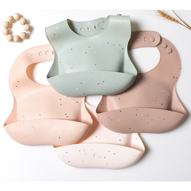 Babero de silicona 3D para bebés y niños pequeños, impermeable y resistente a las manchas, para comidas