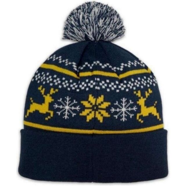 Official Real Madrid Red Christmas Knit Beanie, Team Crest, One Size