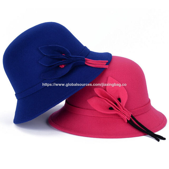 Nuevo diseño de sombrero fedora de fieltro con logo personalizado para mujer