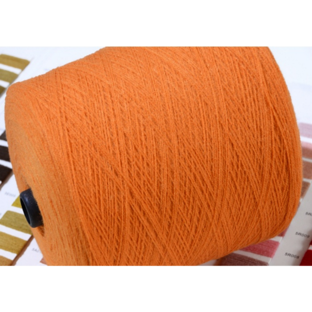 Fil Acrylique 100% Cône (1.25kg/cône) - Produits OEM, Tailles 32S, 28S, 26S, 24S