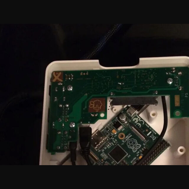 Plusberry Pi - Media Box con Raspberry Pi