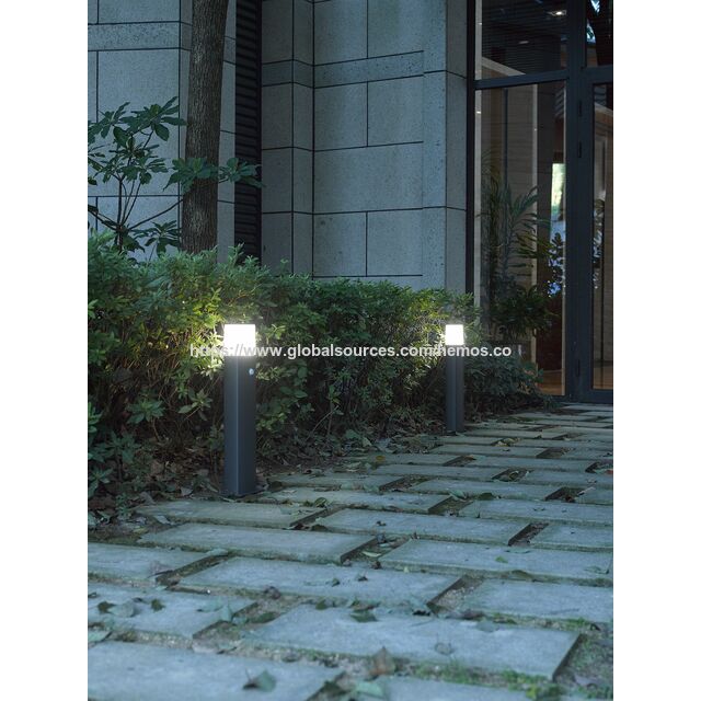 SMART LED Außenleuchte mit Fernbedienung und Bluetooth, IP65 Gartenbeleuchtung, CCT einstellbar