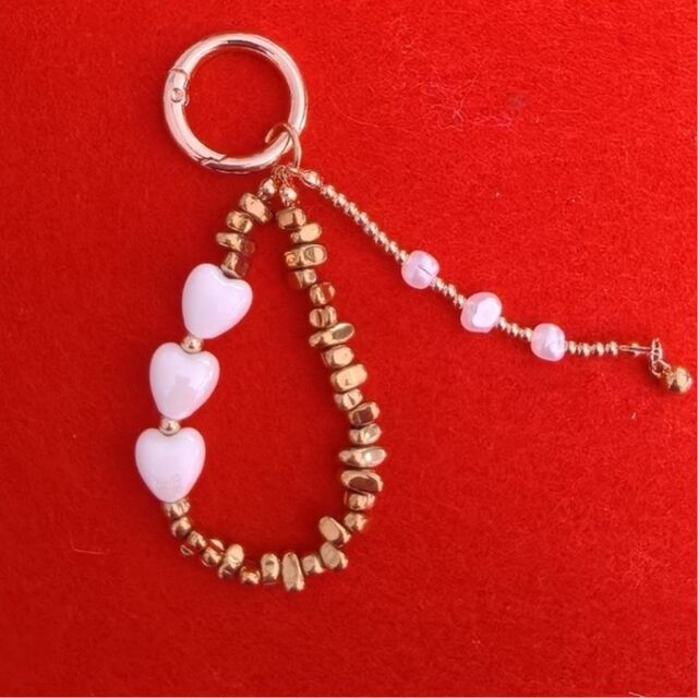 Llavero de cuentas con dije de corazón al por mayor para bolsos