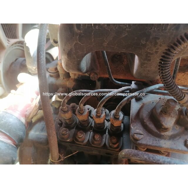 Appareil de forage de puits d'eau KY300 d'occasion, moteur Yuchai, 2020, profondeur de forage 300m, 89 tiges de forage, mât de 3m. KY300 ABT321 d'occasion.