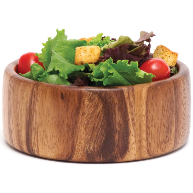 Le magnifique bol droit en bois d'acacia est un excellent bol de service pour les fruits et les salades.