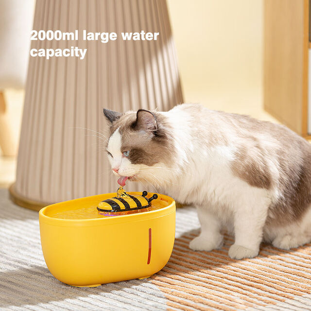 Wholesale Eco-Friendly Yellow&Black Honey Bee Design 2L Automatic Cat Water Fountain Silent Charge Pet Bowls Feeders