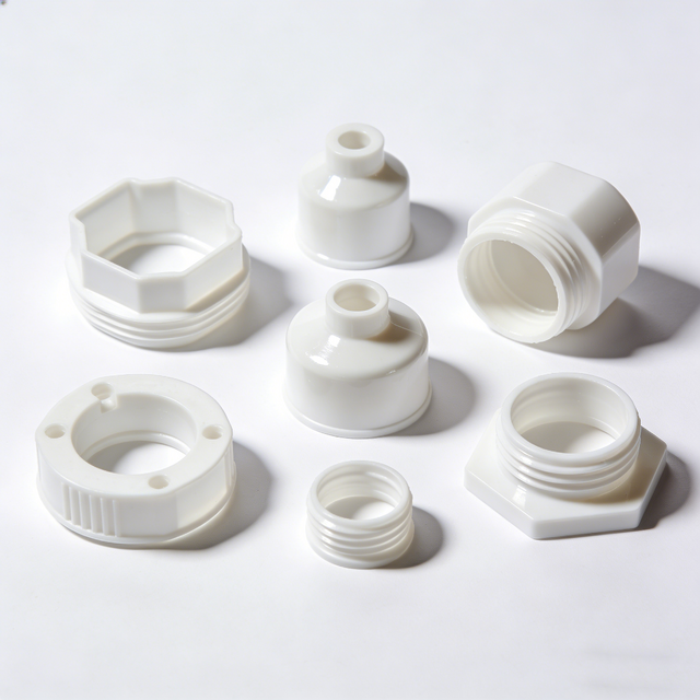 Pièces en Plastique Personnalisées pour l'Automobile - Solides et Résistantes à la Chaleur