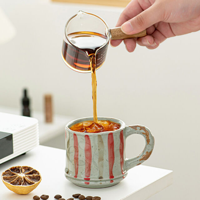 Vente en gros de tasses à café en céramique grossière avec logo personnalisable, tasses en céramique faites à la main, jeu de clés pour la maison