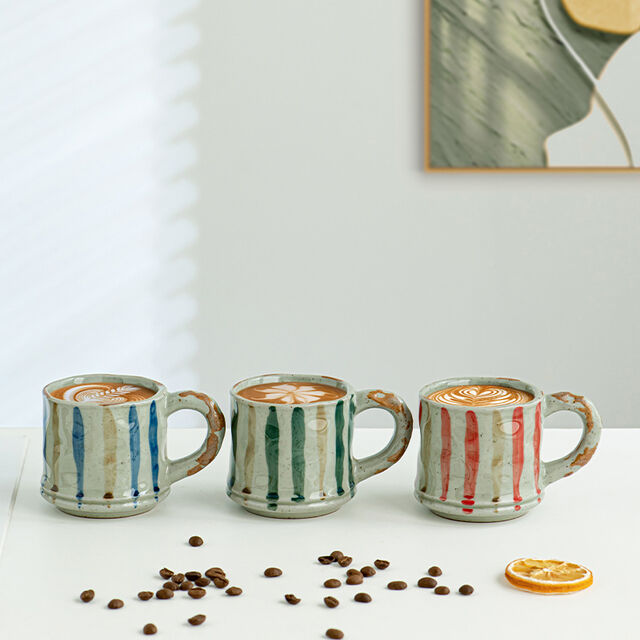 Vente en gros de tasses à café en céramique grossière avec logo personnalisable, tasses en céramique faites à la main, jeu de clés pour la maison