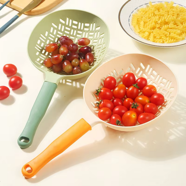 Cuchara para Fideos de Cocina, Colador de Empanadillas, Grado Alimenticio, Resistente a Altas Temperaturas, Colador Grande de Silicona para Pasta
