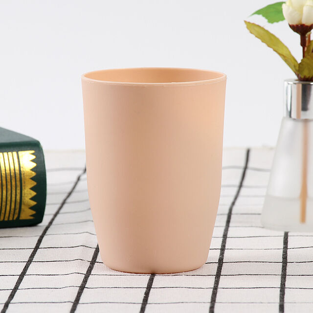 Tasse de bain de bouche minimaliste et propre en plastique pour hôtel, prix usine