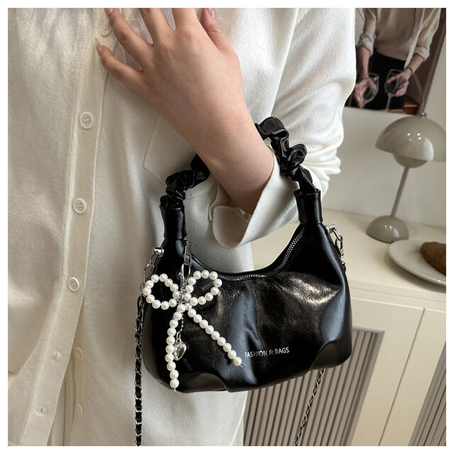 Silver pleated handbag for women in summer - dumpling-shaped bag- adjustable chain for commuting - diagonal crossbody bag