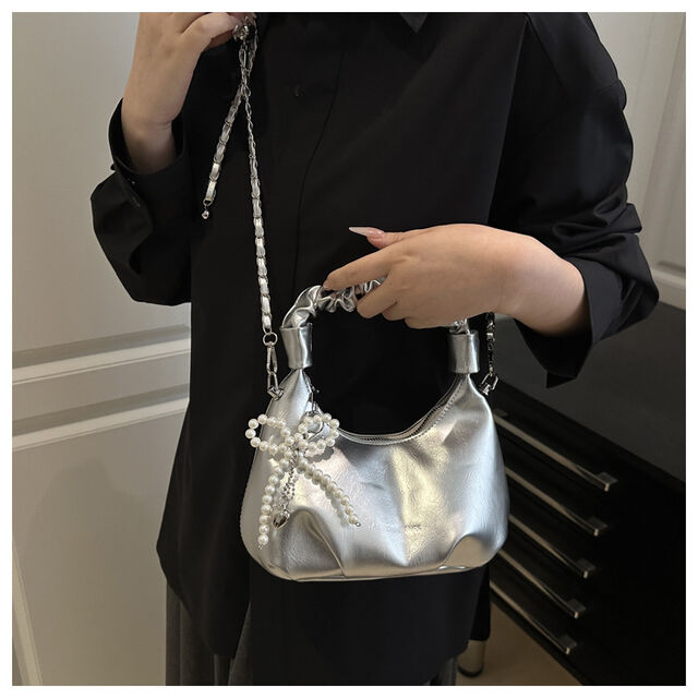 Silver pleated handbag for women in summer - dumpling-shaped bag- adjustable chain for commuting - diagonal crossbody bag