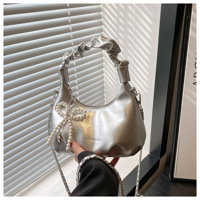 Silver pleated handbag for women in summer - dumpling-shaped bag- adjustable chain for commuting - diagonal crossbody bag