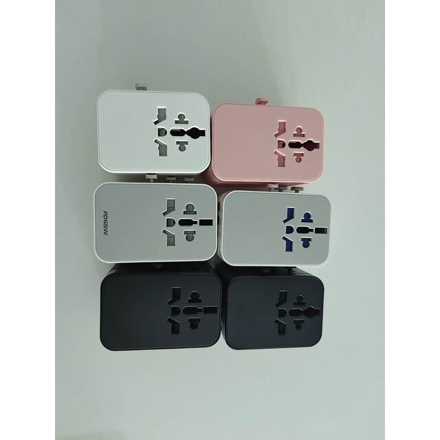 Adaptador de Viagem Universal Tudo-em-Um com Carregamento Rápido PD de 35W para Telefones, Tablets e Laptops