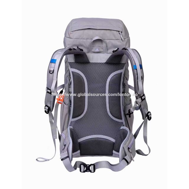 Lightweight, breathable hiking backpack | 30L outdoor hiking shoulder bag.