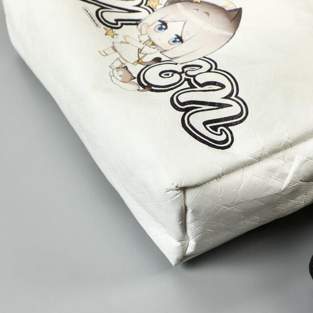 Canvas bag - Large capacity for middle school students to carry textbooks and do extra study.