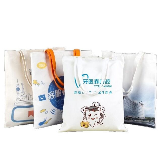 Canvas tote bag with built-in logo, printed in color by digital sublimation, for hand carrying.