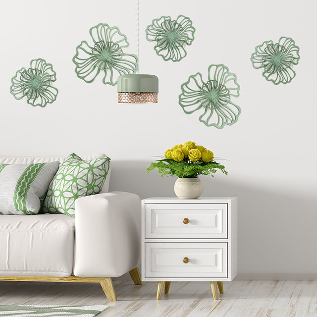 Decoração de Parede Pendurada em Metal Oco com Flores de Dupla Camada Multicolorida - Arte Floral de Ferro para Sala de Estar, Quarto, Hotel, Decoração de Casa