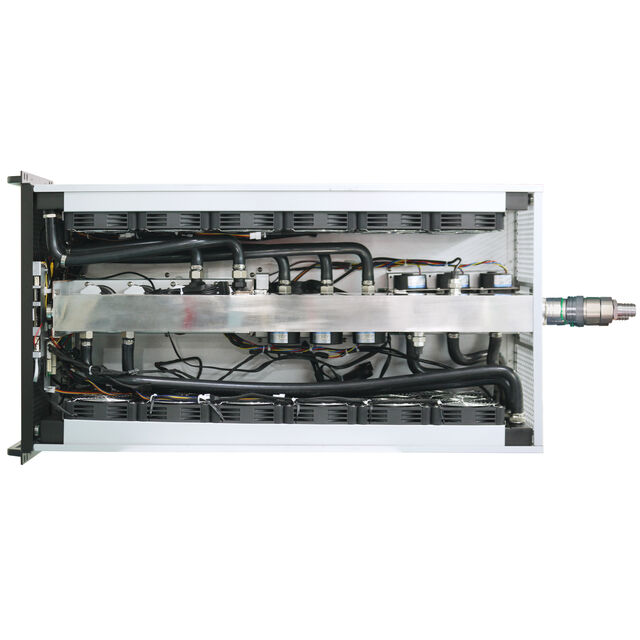 وحدة تبريد سائل Toploong CDU-24 2U Rackmount بقدرة 8000 واط ومبادل حراري مع شاشة لمس 7 بوصات لمركز البيانات