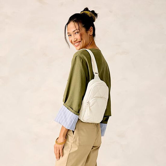 Durable Sling Bag Nylon Crossbody Purse Featherweight Sling Backpack Adjustable Strap Shoulder for Women Travel