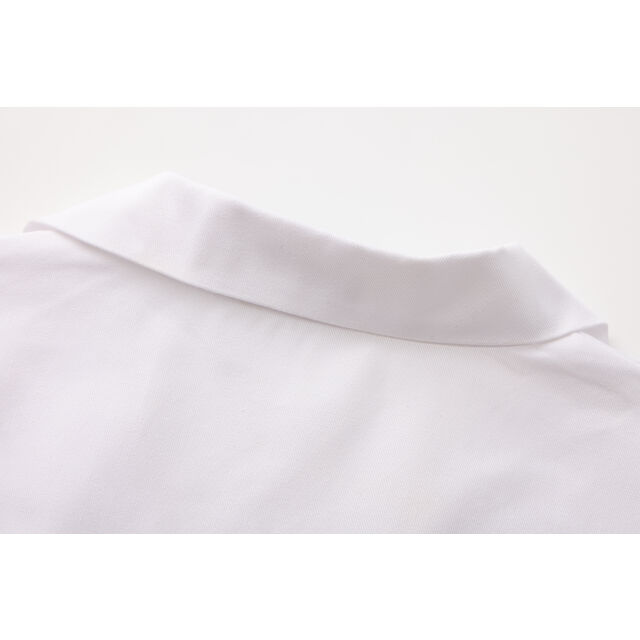 Veste d'uniforme de travail personnalisée pour femme, col châle, boutons sur le devant, manches longues avec poignets, couture française, poches avant et arrière.