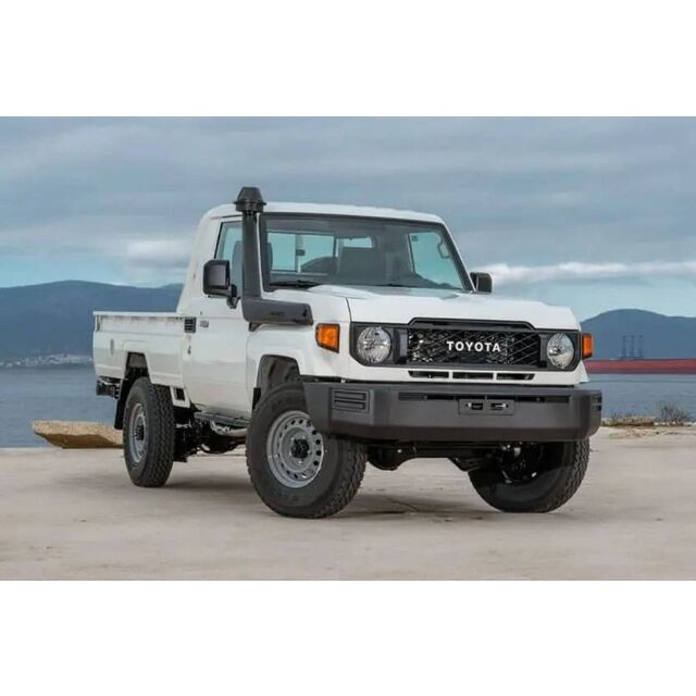 Achetez maintenant le Land Cruiser 79 Cabine Simple 4.2 Diesel avec Moteur Puissant pour le Transport de Marchandises Agricoles - Livraison Rapide Disponible