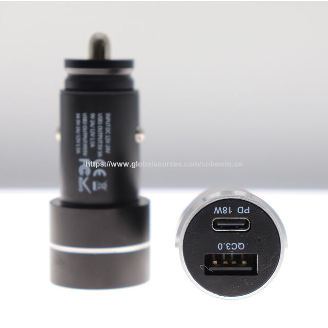شاحن سيارة USB بمنفذ PD وشحن سريع QC3
