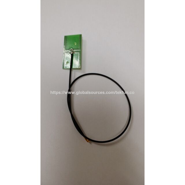 Antena PCB DSRC de 5.9 GHz. Antena PCB interna integrada de banda única de 5850 MHz a 5925 MHz, 25.8x13.2 mm