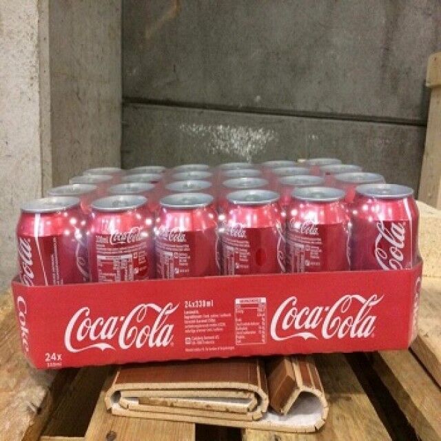 Coca-Cola Latas e Garrafas de 330ml