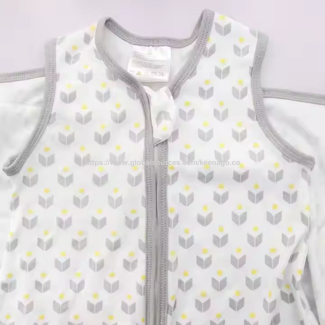 MOQ 30 Pcs Custom Newborn Baby Bamboo Clothes Gray and Yellow Cute Pattern Sleeping Baby Sleep Sack
