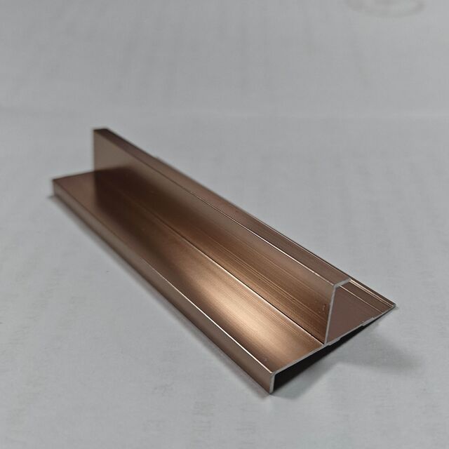 Moulures d'angle extérieures modernes en alliage d'aluminium de haute qualité pour murs - Panneaux de protection murale pour villas et hôtels