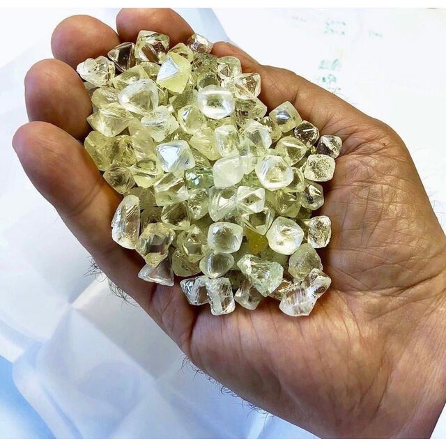 Prix de gros Pierre brute de guérison Diamants Herkimer cristal de quartz naturel scintillant à double pointe à vendre