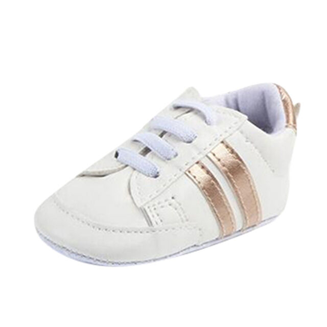 Trendy casual kids outdoor running sneakers