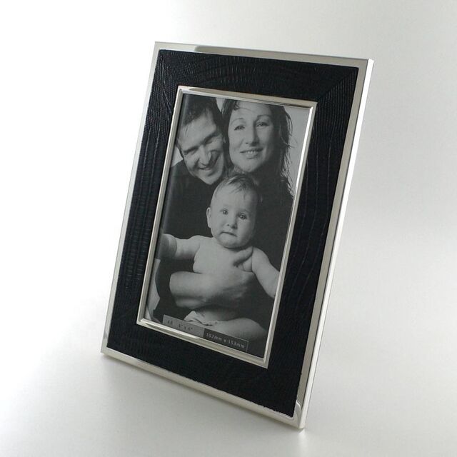 Personalisierter Fotorahmen aus Metall und Leder