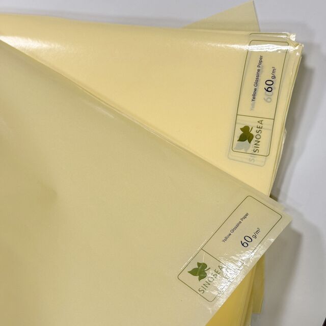 Gelbes einseitiges Trennpapier