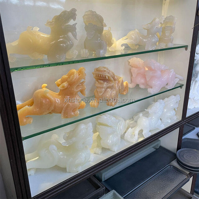 Enfeite Decorativo Pixiu Esculpido à Mão em Jade