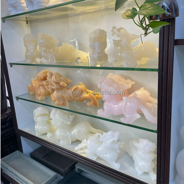 Enfeite Decorativo Pixiu Esculpido à Mão em Jade