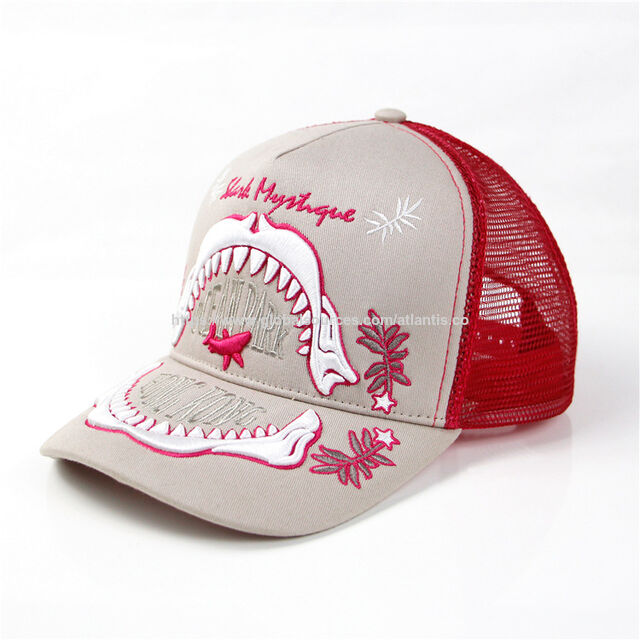 Diseño de gorra de camionero con logo y color