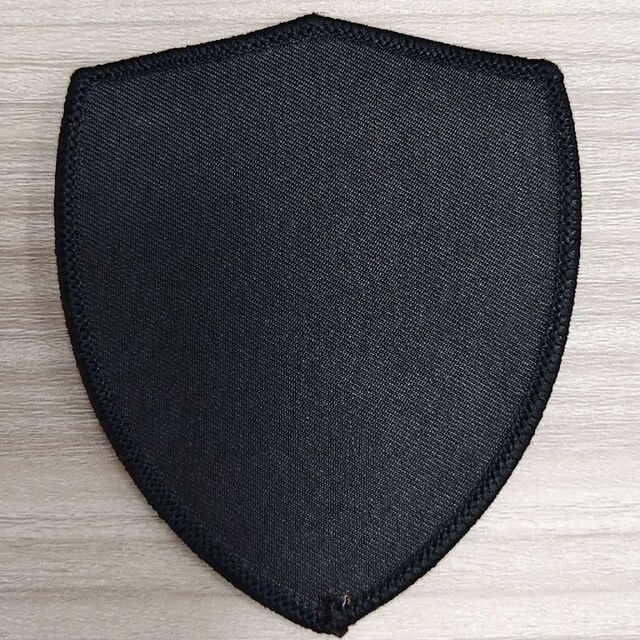 Parche Bordado Premium de Alta Calidad Sin Decoloración con Etiqueta Tejida Lavable en Sarga para Uniformes, Souvenirs, Insignias o Emblemas