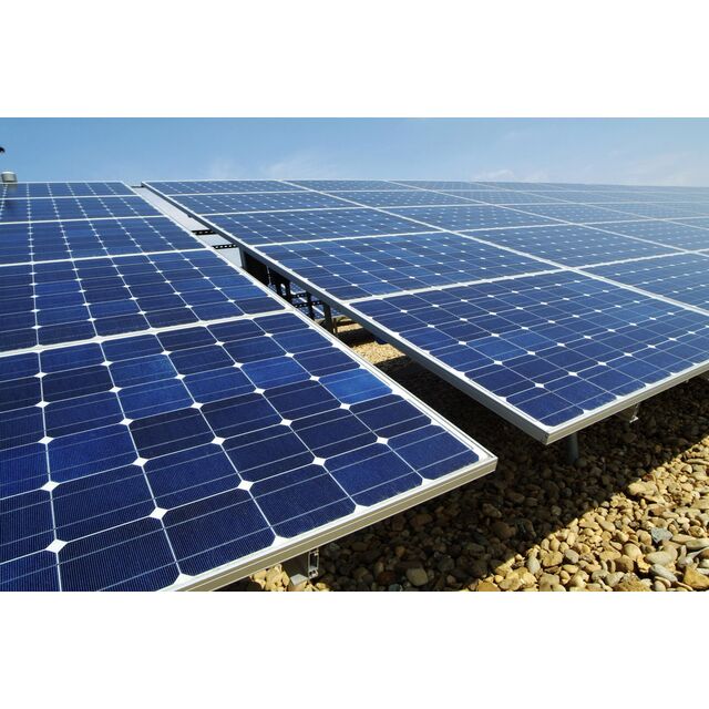Système Hybride de Stockage d'Énergie Solaire Commercial Résidentiel 15KW 30KW 50KW Solution d'Énergie Solaire Vente en Gros