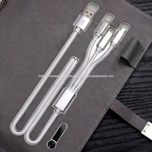 Agenda Inteligente Ejecutiva Tamaño A5 con Memoria USB y Cargador Inalámbrico Integrados. Capacidad de 10.000 mAh.