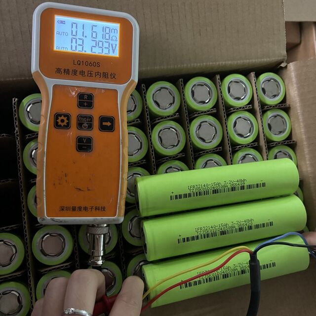 Cellule Lithium 3.2V Rechargeable pour Scooter et Vélo Électrique