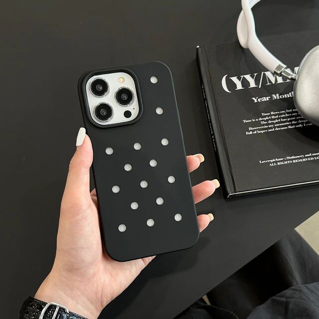 Funda de Silicona Perforada DIY para Protección de iPhone