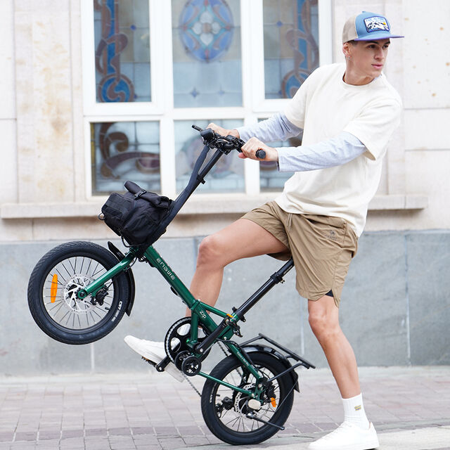 Vélo Électrique Urbain Pliable 36V 10Ah Lithium Certifié CE, Autonomie 31-60 km, Couleur Verte