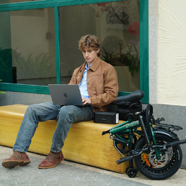 Vélo Électrique Urbain Pliable 36V 10Ah Lithium Certifié CE, Autonomie 31-60 km, Couleur Verte