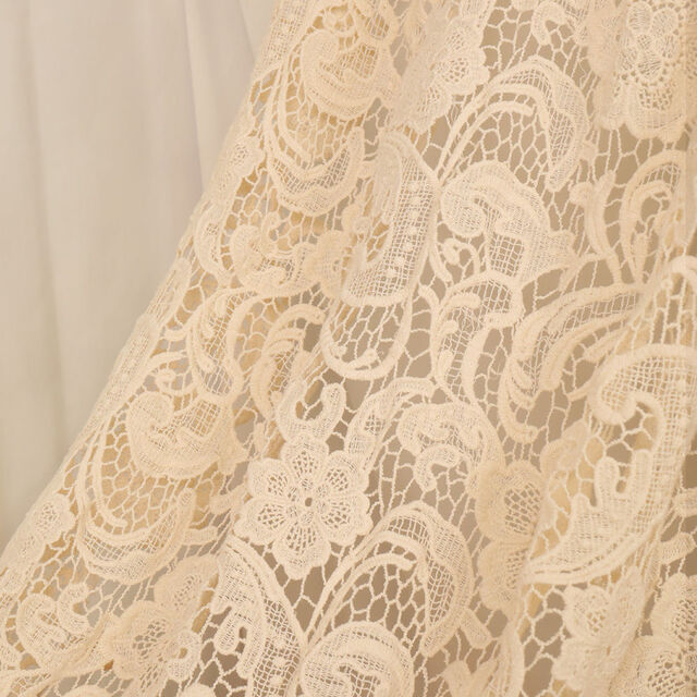 Tissu d'ameublement en dentelle africaine douce, soignée, résistante à l'eau et soluble dans l'eau