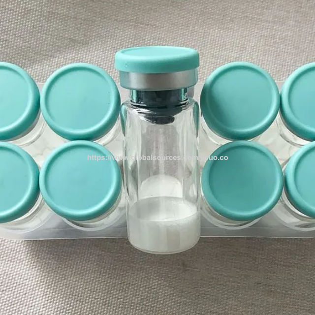 Formule Sérum & Essence avec Additif Peptidique pour la Production Professionnelle de Lignes de Soins de la Peau