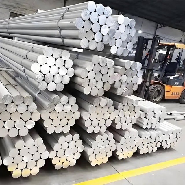 Barre d'aluminium solide de haute pureté 99,7% A1050 A1060, barre ronde en aluminium pur brillant pour l'usinage